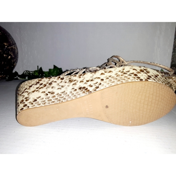Stuart Weitzman Snake Print Strappy Slingback Wedg - Picture 11 of 16